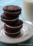 Cream filled Chocolate cookies